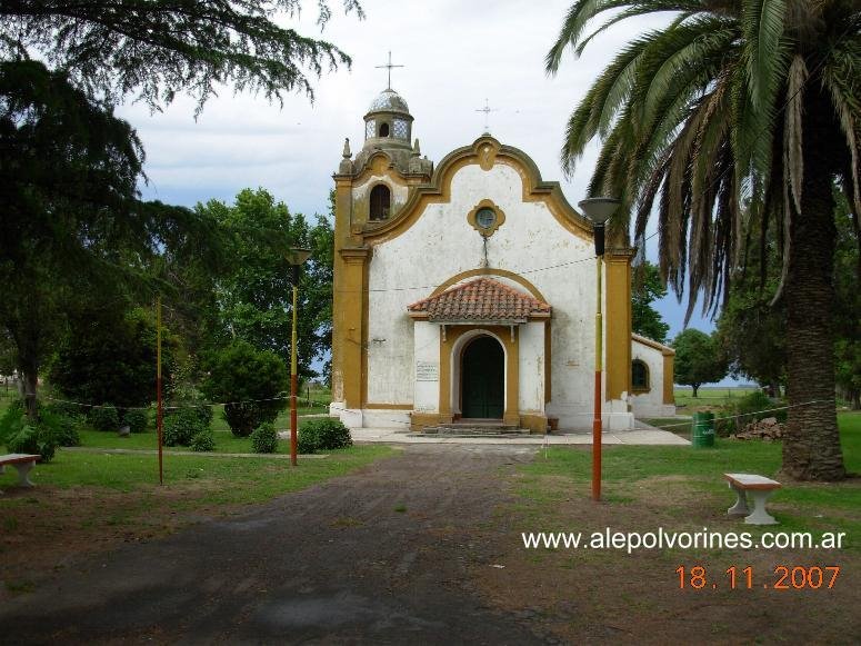 El Paraiso - Iglesia (www.alepolvorines.com.ar) by alepolvorines