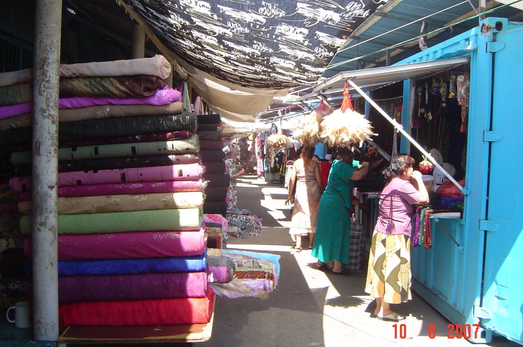 Baazar in Taraz by kmouchos