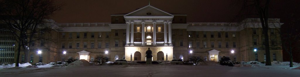 Bascom Hall by dsimanek