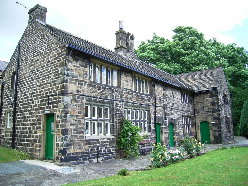 The Manor House, Slaithwaite by stan.w