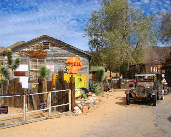 Hackberry General Store, Hackberry, AZ by macer45701