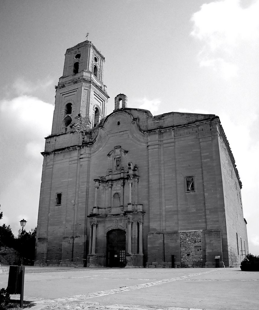 Esglèsia de Sant Pere by Josep M Gallofre