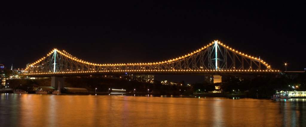 Story Bridge from Riverside by Monarti