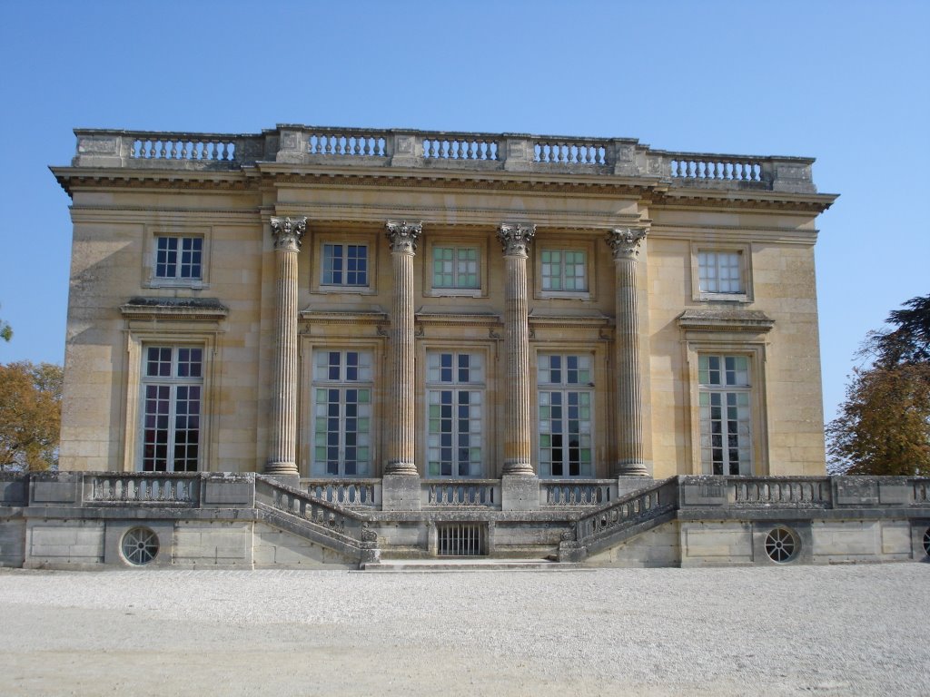 Petit Trianon by BALLACKITA