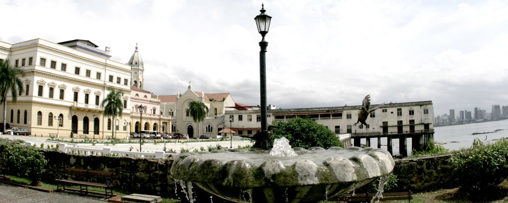 Casco Antiguo by agusgon