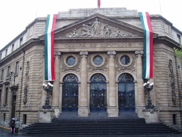 Asamblea de Representantes by Carlos Arce