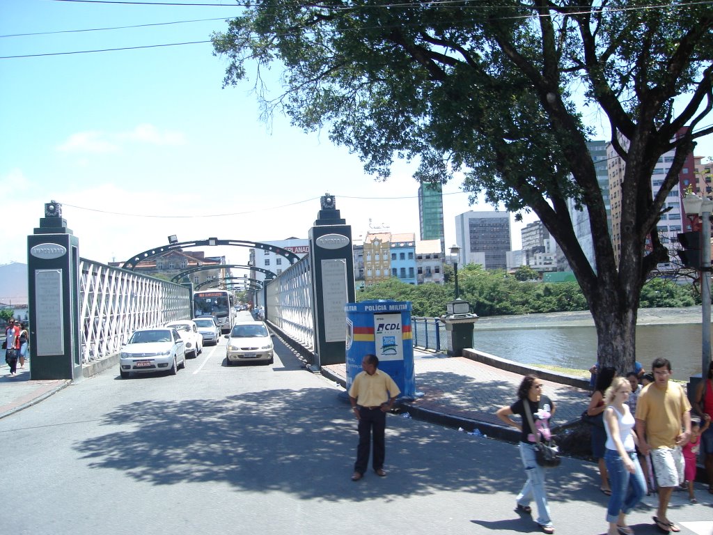 Ponte Boa Vista sobre o rio Capibaribe - Recife-Pe by Marcos Élder Carvalh…