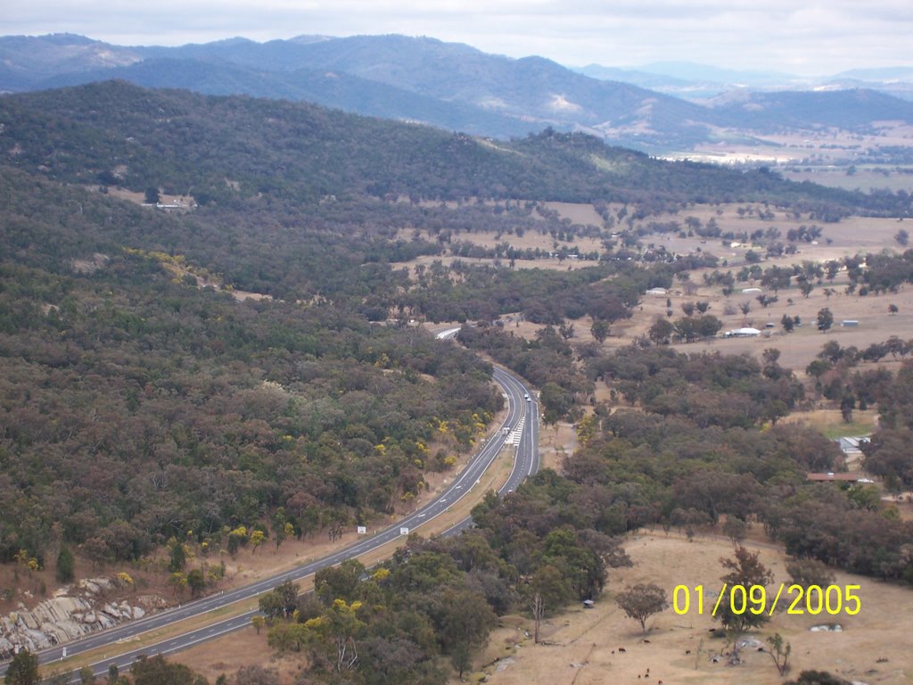 New England Highway from Moonbi Lookout by Michael Gill