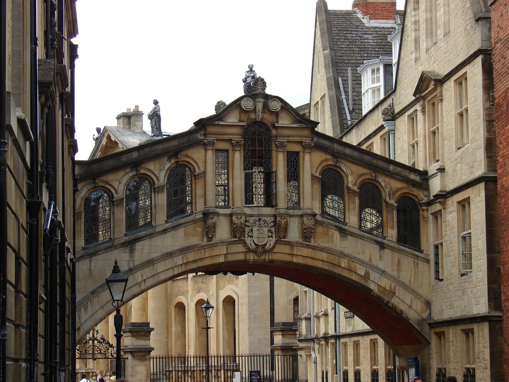 Bridge of Sights, Oxford, UK by farlopez