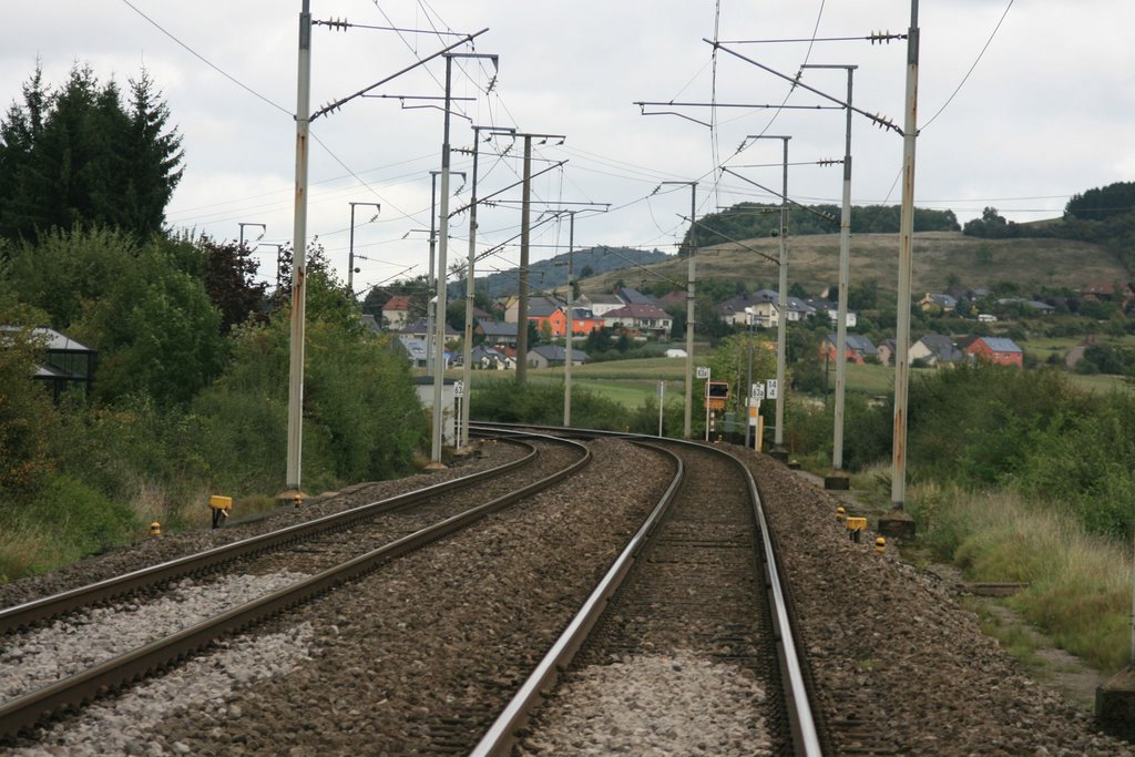 Schuttrange, at the railway line Luxembourg - Wasserbillig by roadrunner1971