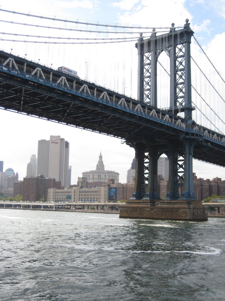 Manhattan Bridge and the Municipal Building (1914) in the background. by Bink