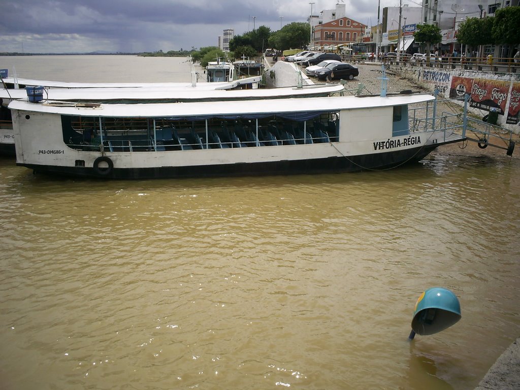 Cheia do rio São Francisco - Janeiro de 2007 by Marcos Élder Carvalh…