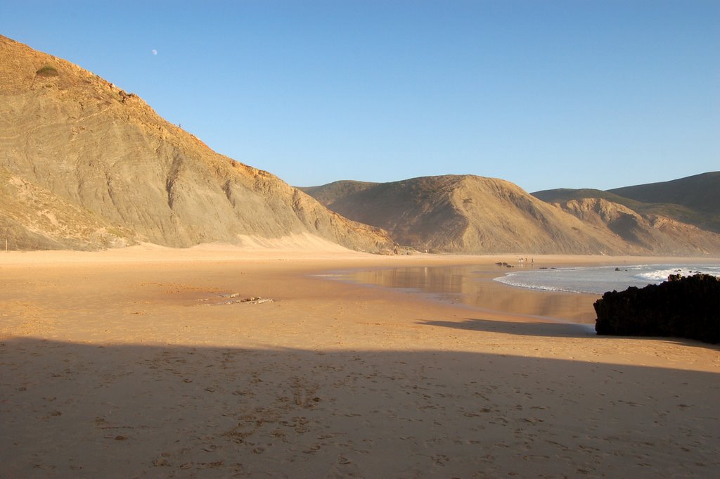 Praia de Castelejo by zbiada