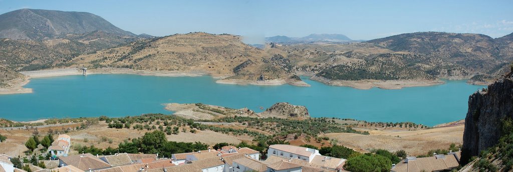 Vue magnifique sur le lac de Zahara by Nanard