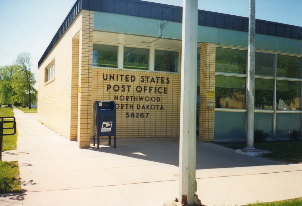 Northwood post office, Northwood, ND 58267 by matchboxND