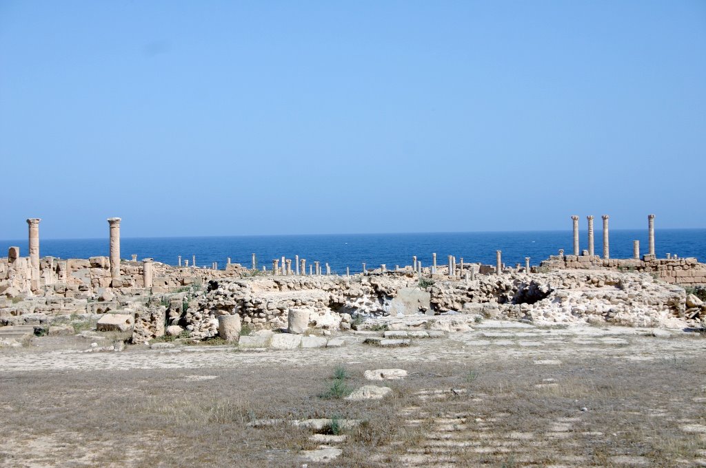 Sabratha - Entering the antic site by Cottius