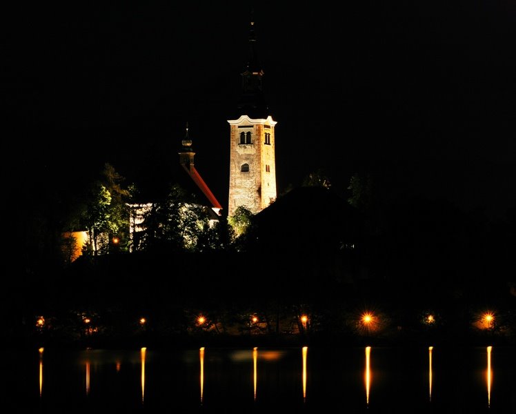 Bled did night by Samo Trebizan