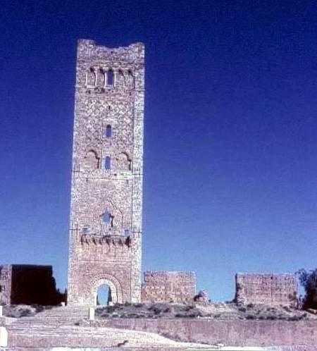 Le minaret de Mansourah by Arif Yelles