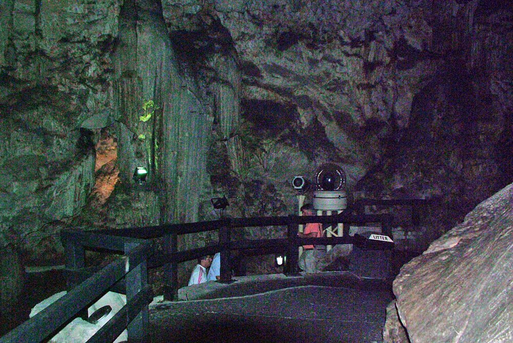 2006 - Stretto di Gibilterra - visita all' Auditorium naturale dentro una grotta by ♥ stazio vinicio