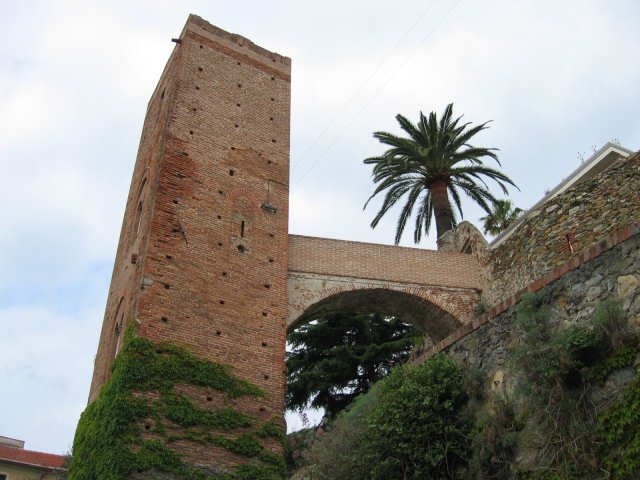 Torre e Porta Papone (XIII sec) by gmvh