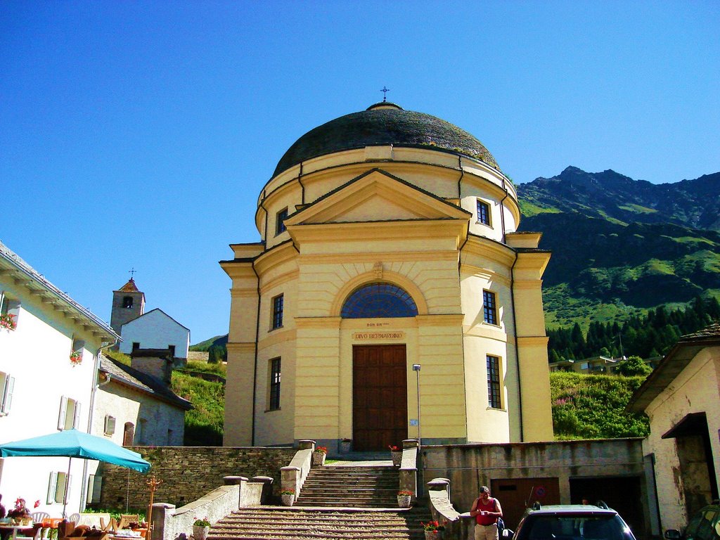 Chiesa parrocchiale di San Pietro e Paolo, San Bernardino Villaggio by ucayali7