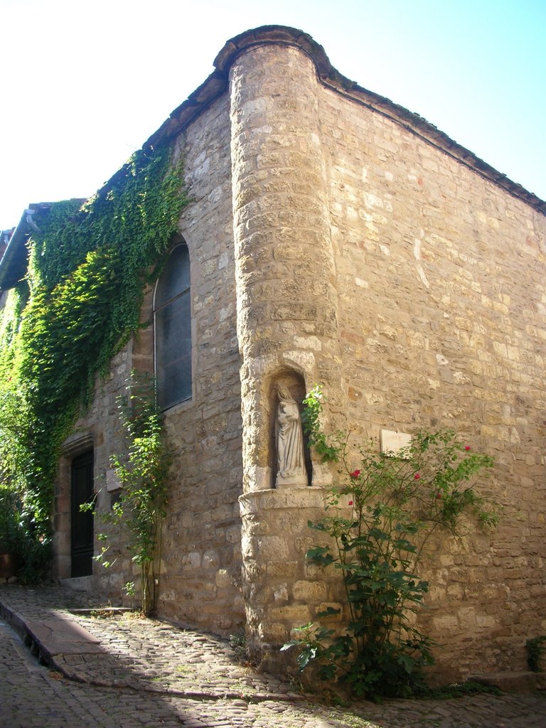 Cordes-sur-Ciel, rue de la Barbacane by Bruscolino