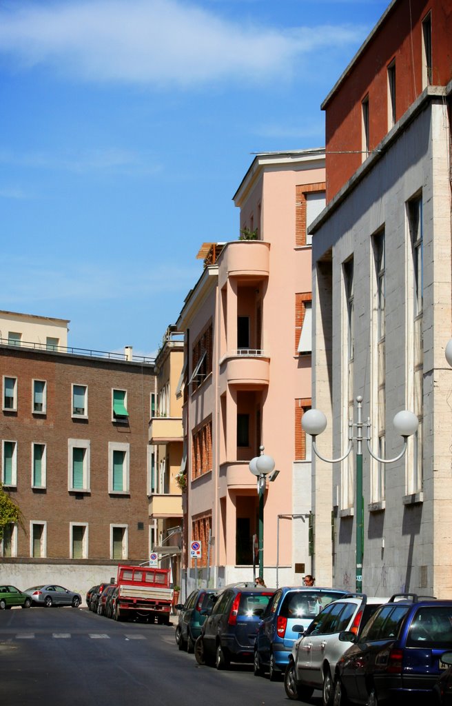 Latina - i palazzi INA di via Malta by Niki Marini