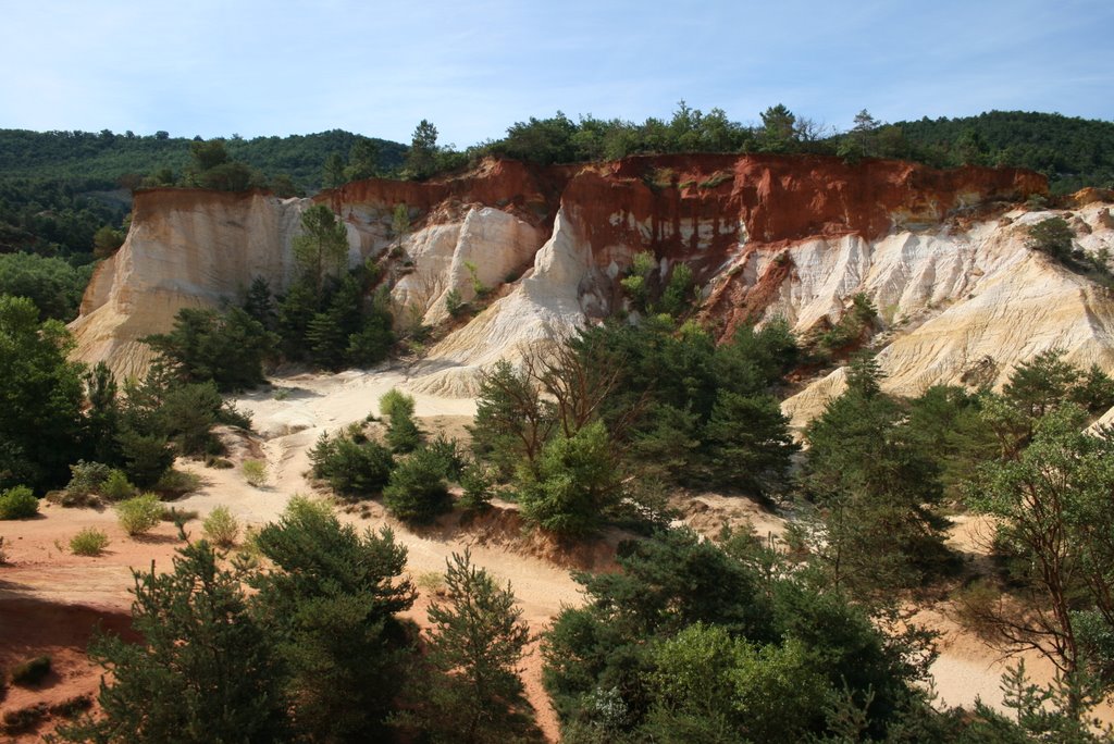 Carrières d'ocres by bernardel