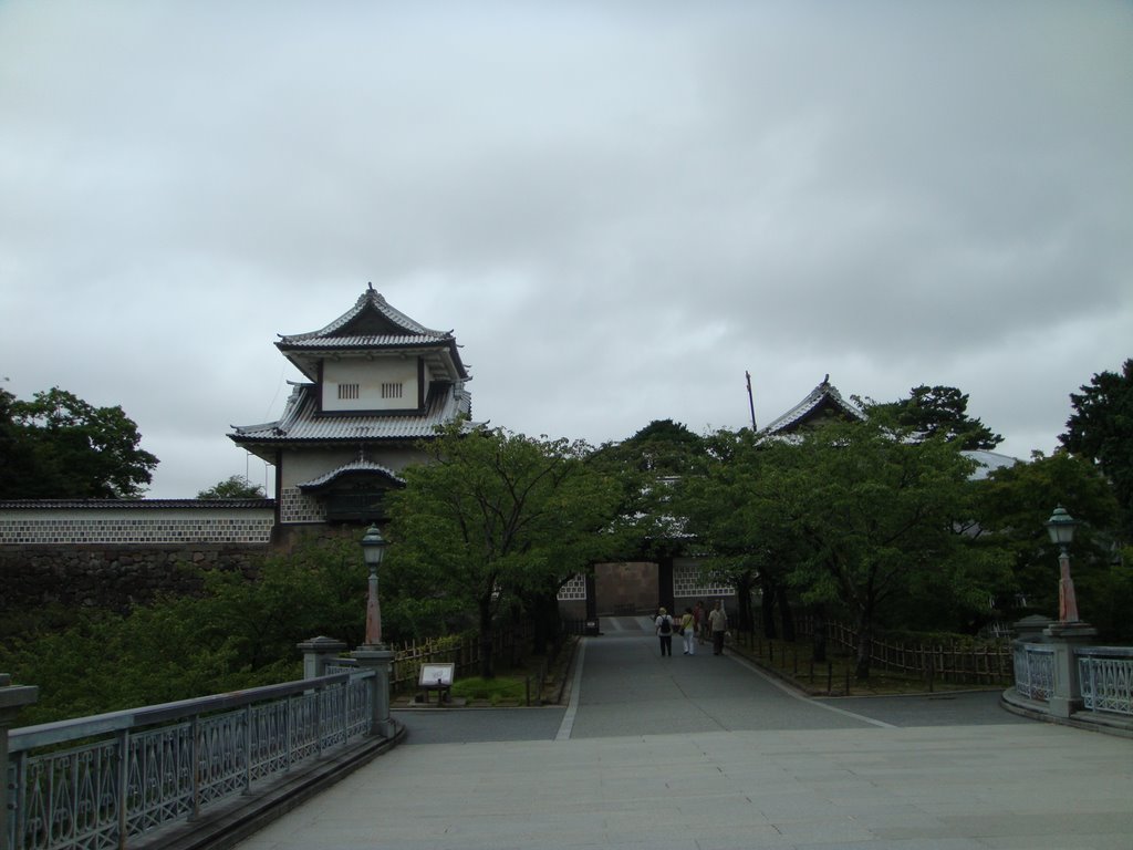 Kanazawa Castle(金沢城) by julues