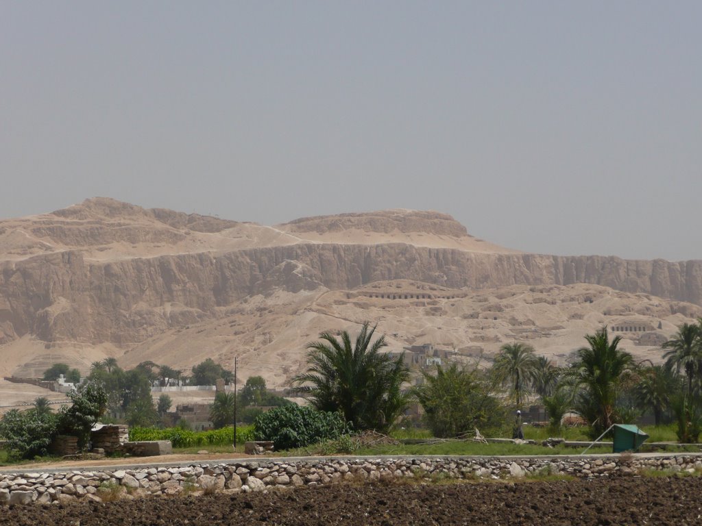 Thebes, close to the Collosi of Memnon by o_joanna