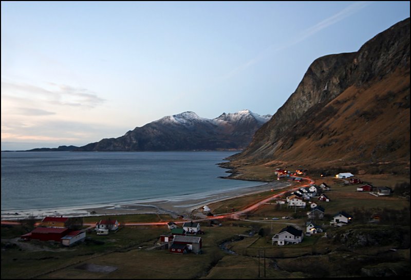 Grotfjord in November by hannekje