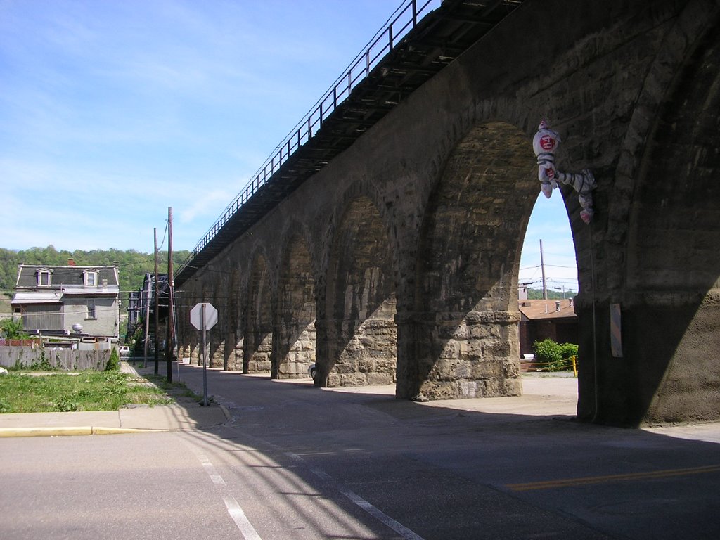 Railroad Viaduct by Thomaskm