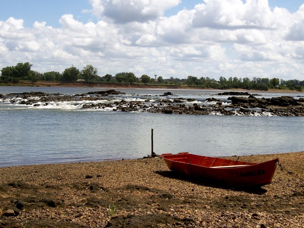 Salto Chico - Playa, naturaleza, canto de pájaros by zuniblog