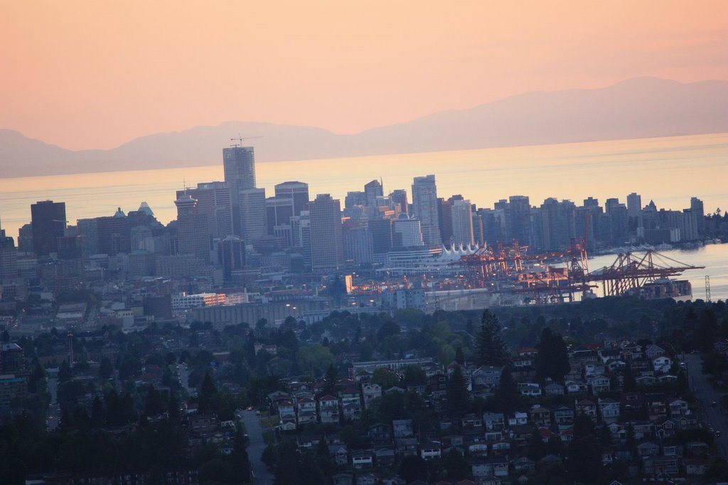 Vancouver, view from the Burnaby Mountain by Bartosz_G