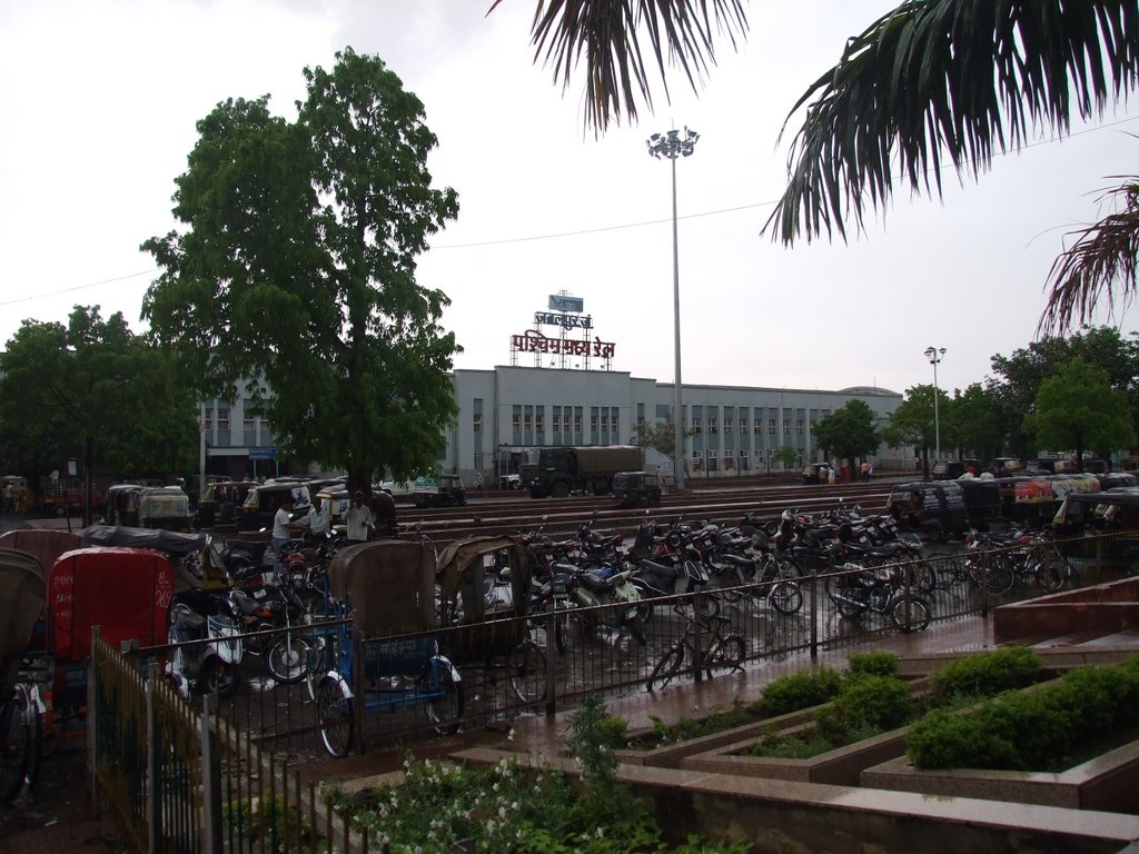 Jabalpur Railway station by Abhijeet Singh