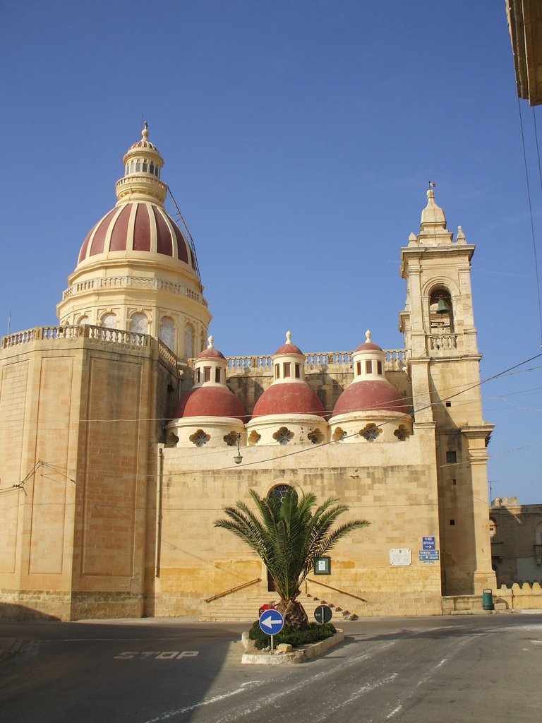 Triq il-Wileġ, San Lawrenz, Malta by Vernominon