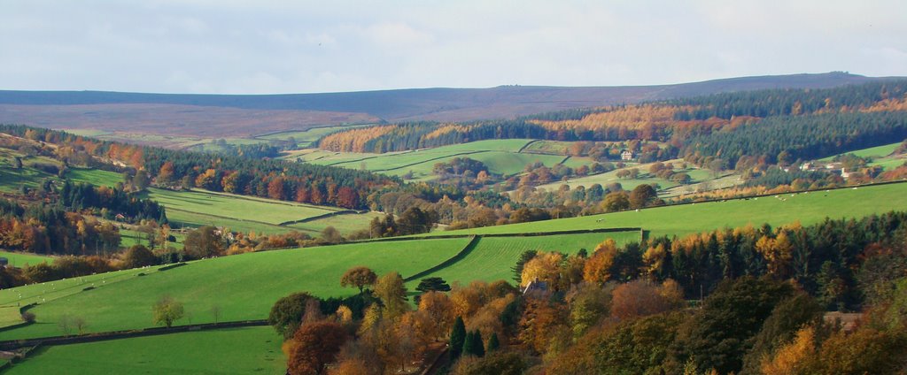 Panorama of Bradfield Dale and Bradfield Moors in autumn, Sheffield S6 by sixxsix