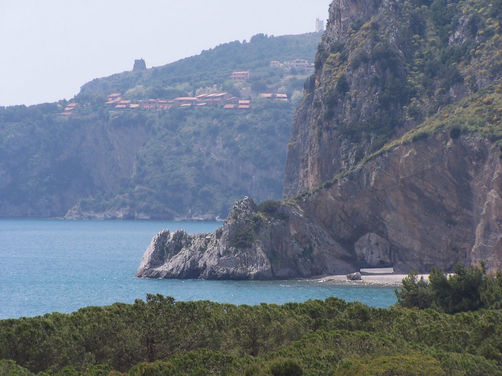 Vista Arco Naturale by vpuglia