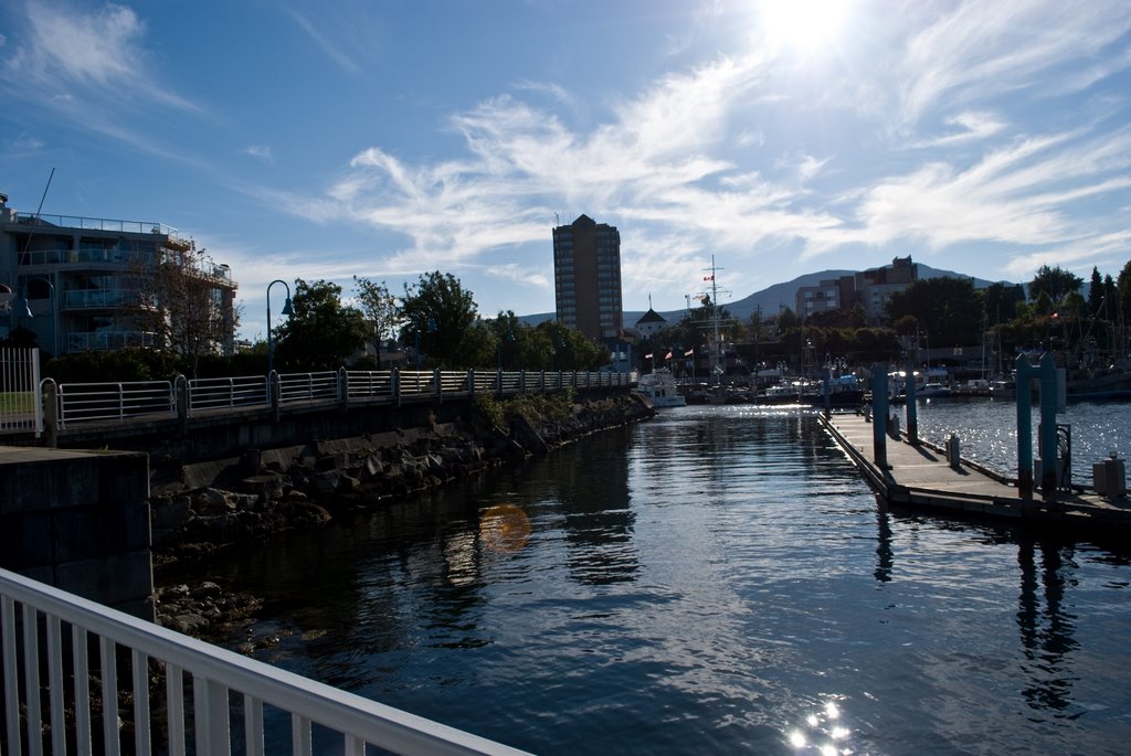 Harbour in Nanaimo by whoelius