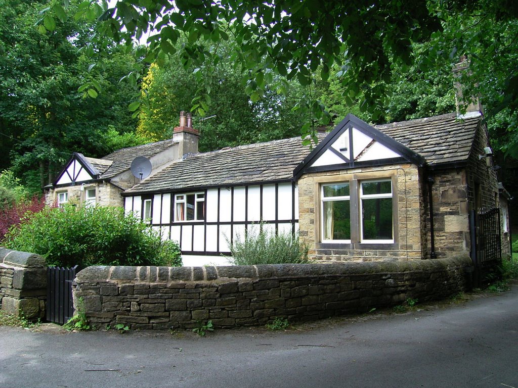 Fleminghouse Lane, Almondbury by stan.w