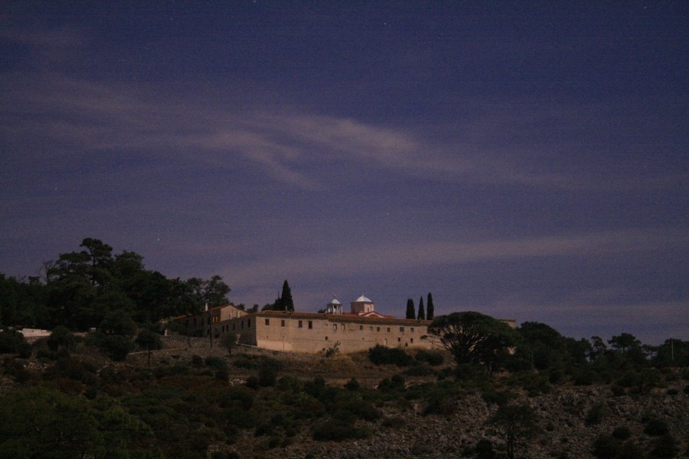 Zoodohos Pigi under night skies by Tino_