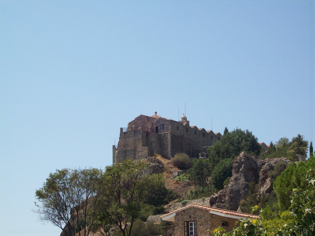 Stavrovouni Monastero by Andrea.82