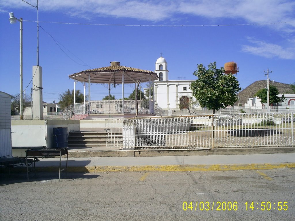 Plaza e Iglesia, Màtape, Sonora by Oswaldo Ibarra