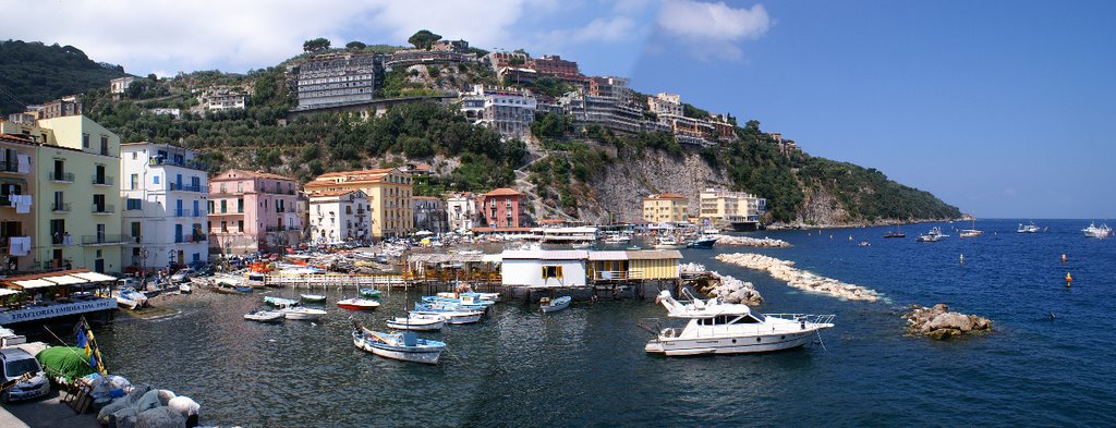 Marina Grande, Sorrento by steve clarke