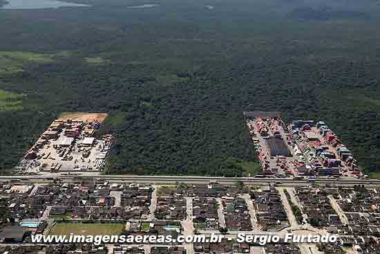 Terminais retroportuarios Guarujá by www.imagensaereas.com.br