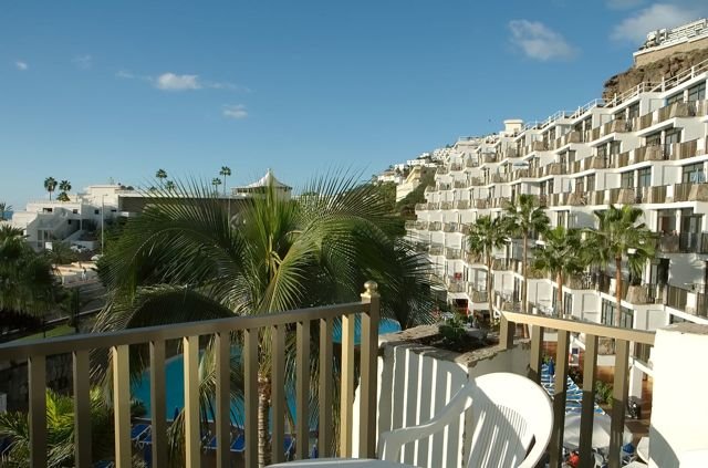 Hotel Revoli Playa at Puerto Rico, Gran Canaria by tjk@iki.fi