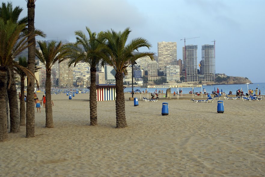 Benidorm, Alicante, Spain by hd_bueddicker