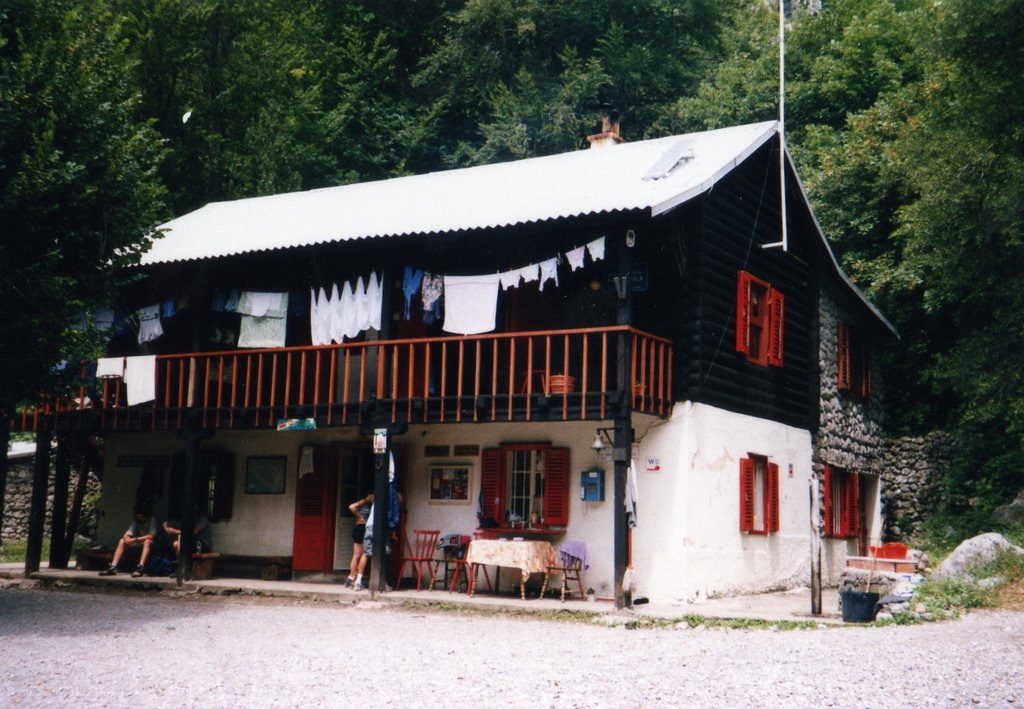 Pl.dom u paklenici by Damir železnjak