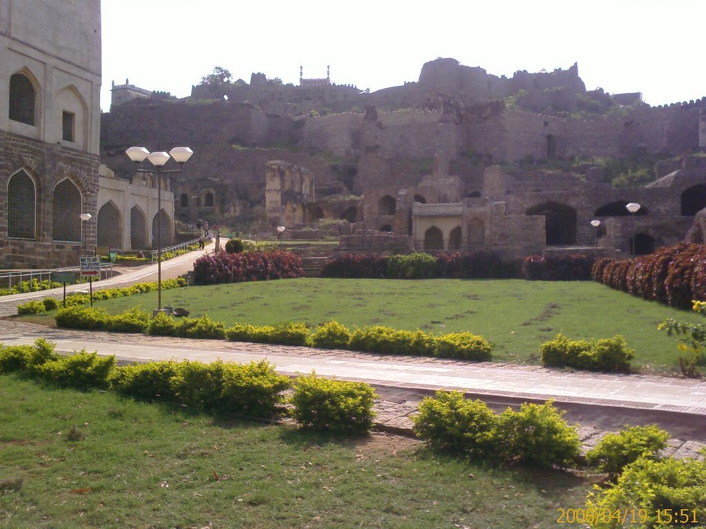 Golconda Fort by deepseth