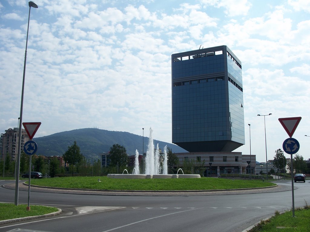 Brescia - Nuova rotonda al Cristal Palace by Luigi Milani